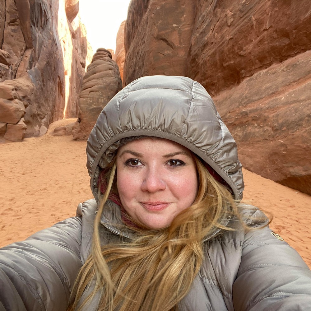 Meet your Posher, Kelly